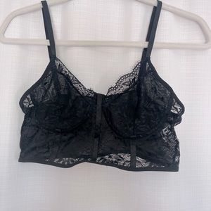 SHEIN - Black lace Bralette -size medium